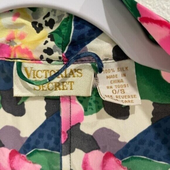 Victoria’s Secret Silk Floral Vintage Robe Kimono Belted Feminine Lounge Dainty - Picture 6 of 7